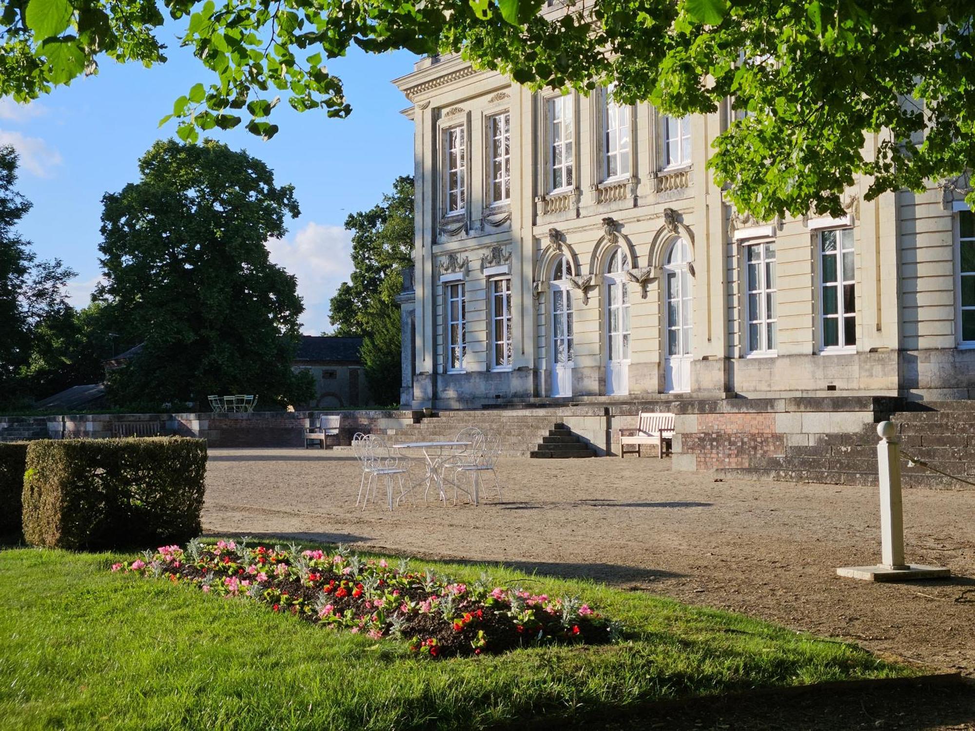 Chateau De Craon Craon  Exterior photo